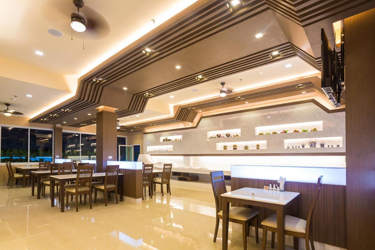 Swan Lake Hotel Sattahip Exterior photo